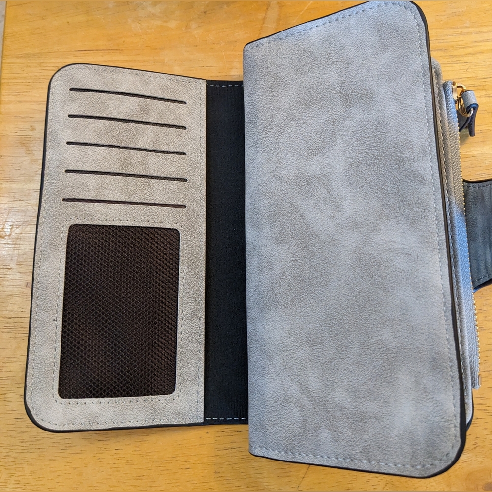 Nightmare Before Christmas Jack Skellington "Believe in Magic Forever" Wallet - Picture 2 of 6